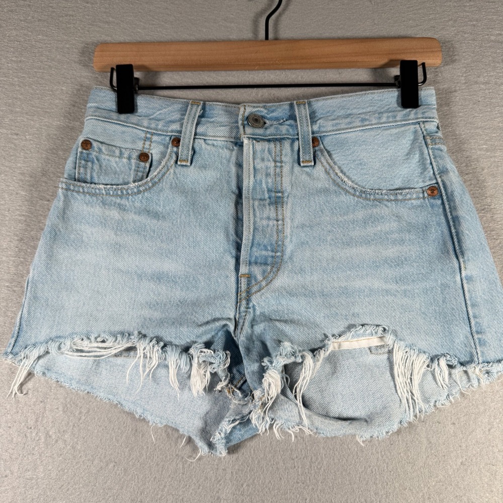 Levis 501 Original Shorts Women 24 Light Wash Denim High Rise Cut Off 56327-0086